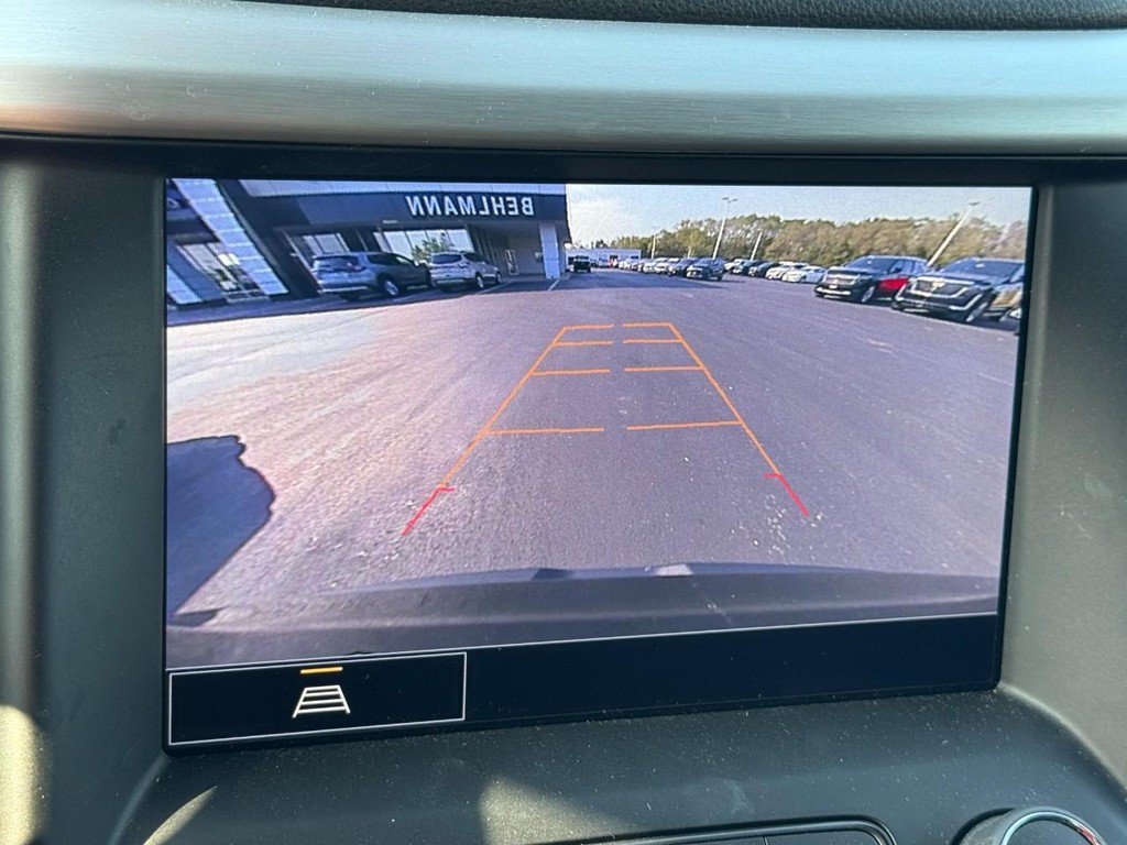 Used 2023 GMC Acadia SLT w/ Preferred Package FWD image 26