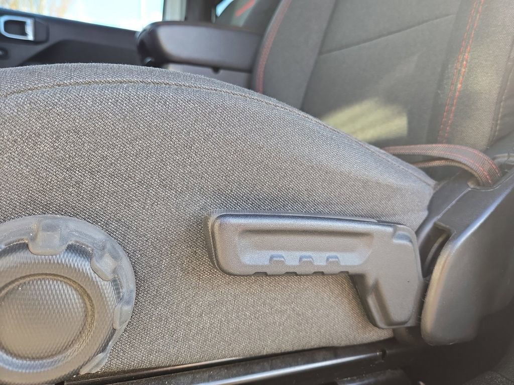 Used 2024 Jeep Wrangler Unlimited Rubicon image 13