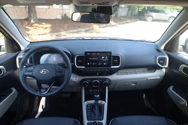 New 2026 Hyundai Venue SEL FWD image 12