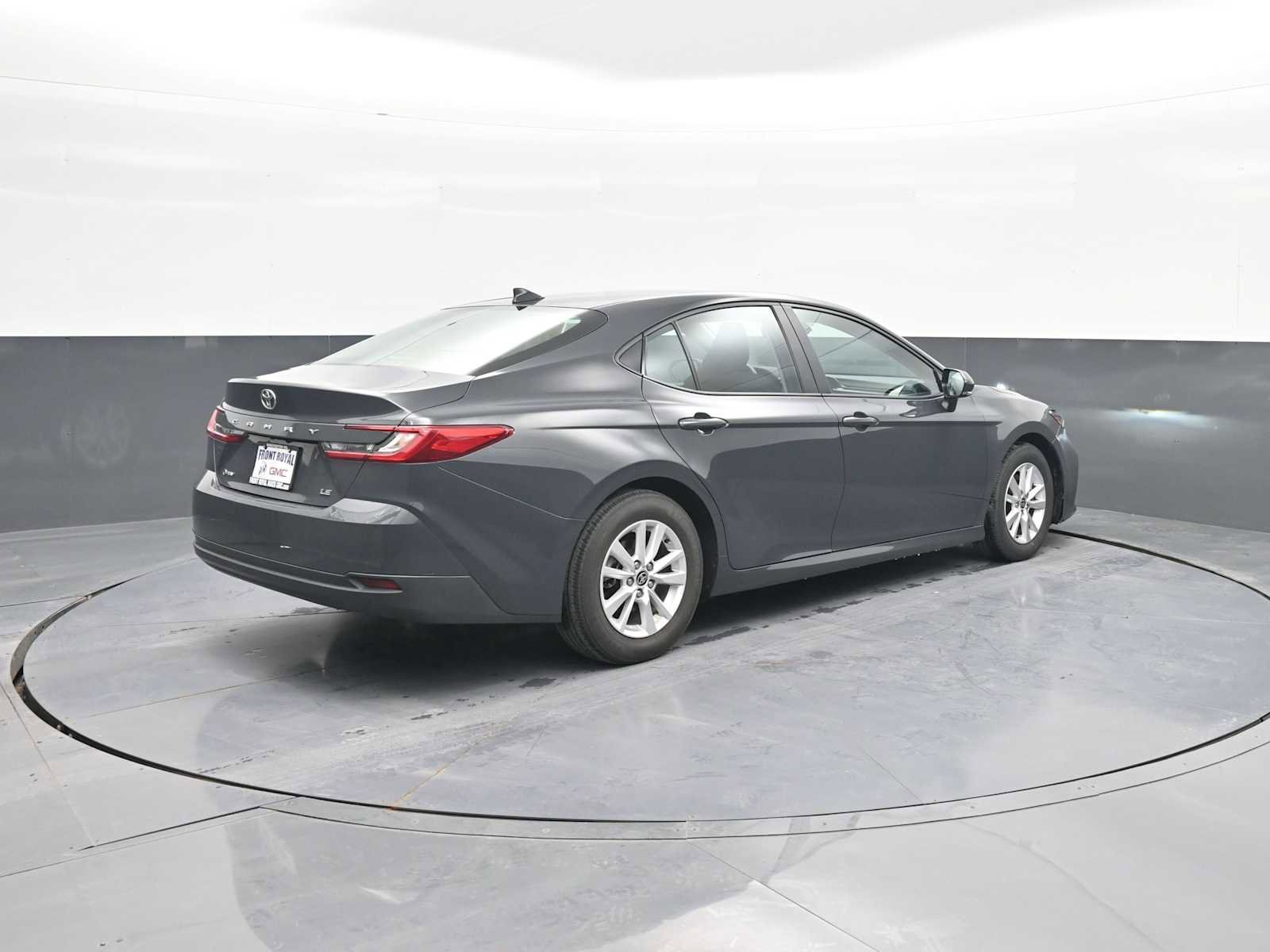 Used 2025 Toyota Camry LE w/ Convenience Package FWD image 8