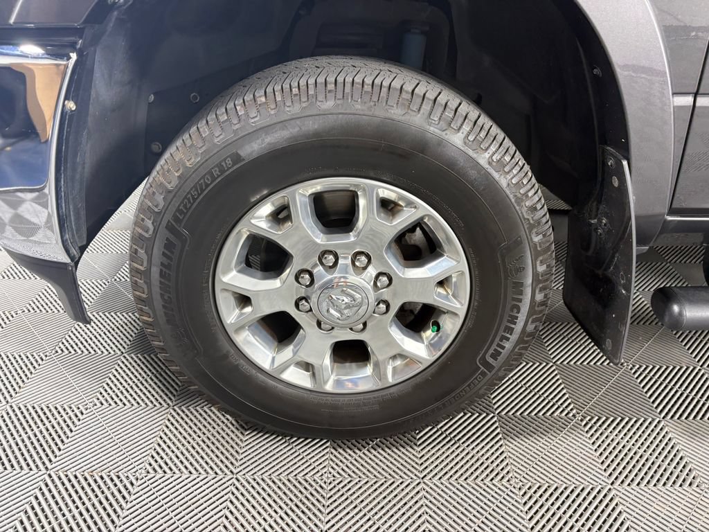 Used 2022 RAM 2500 Laramie AWD/4WD image 10
