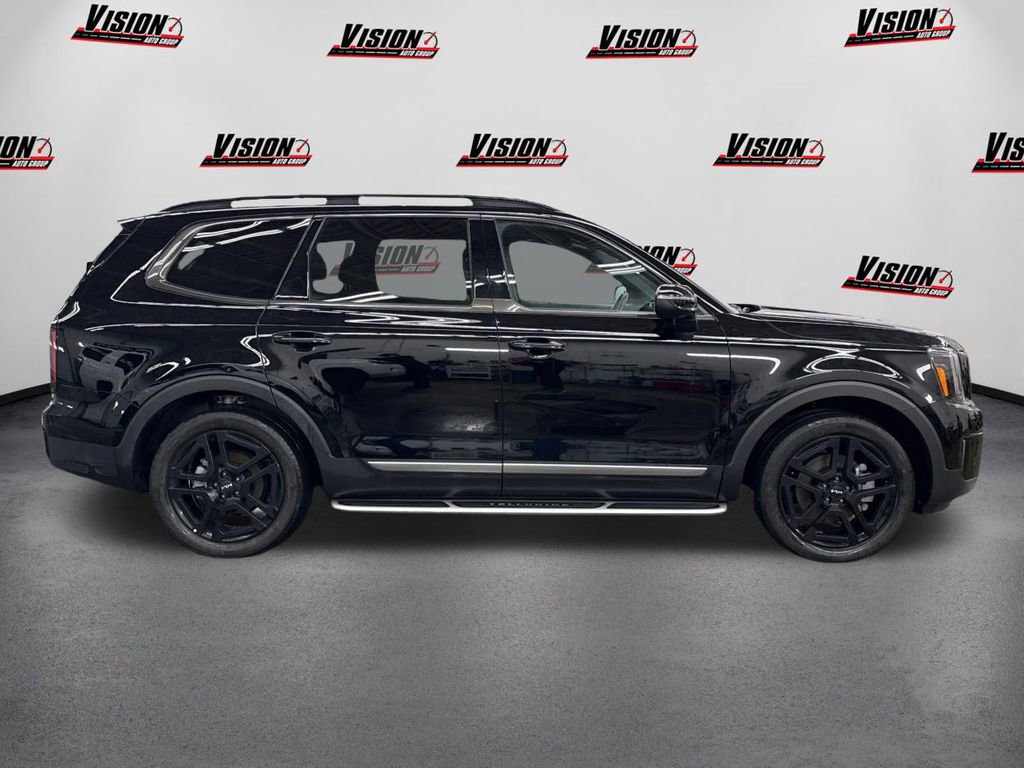 Used 2023 Kia Telluride EX X-Line image 4
