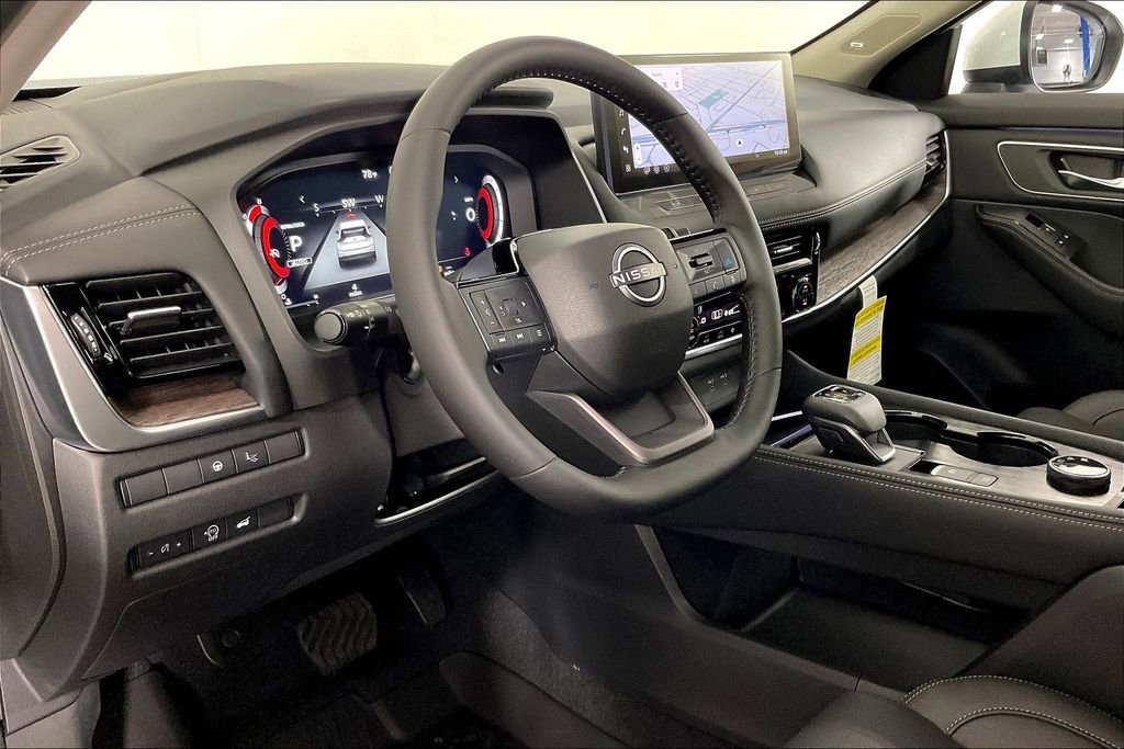 New 2026 Nissan Rogue Platinum w/ Platinum Premium Package image 9