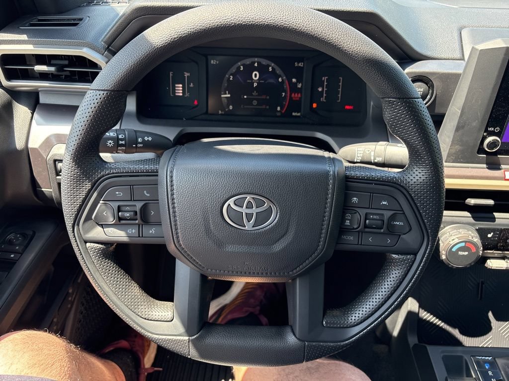 Certified 2026 Toyota Tacoma SR5 AWD/4WD image 21