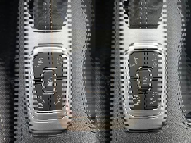 New 2026 Nissan Frontier SV w/ All-Weather Content Package image 24