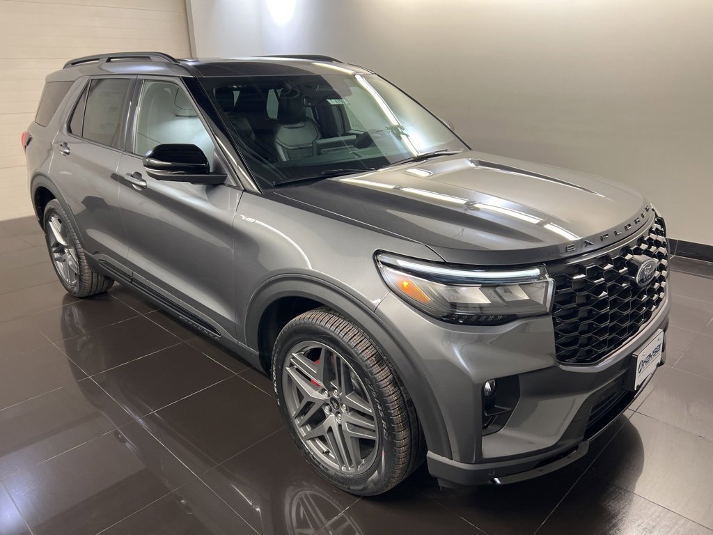 New 2026 Ford Explorer ST-Line w/ ST-Line Street Pack image 1