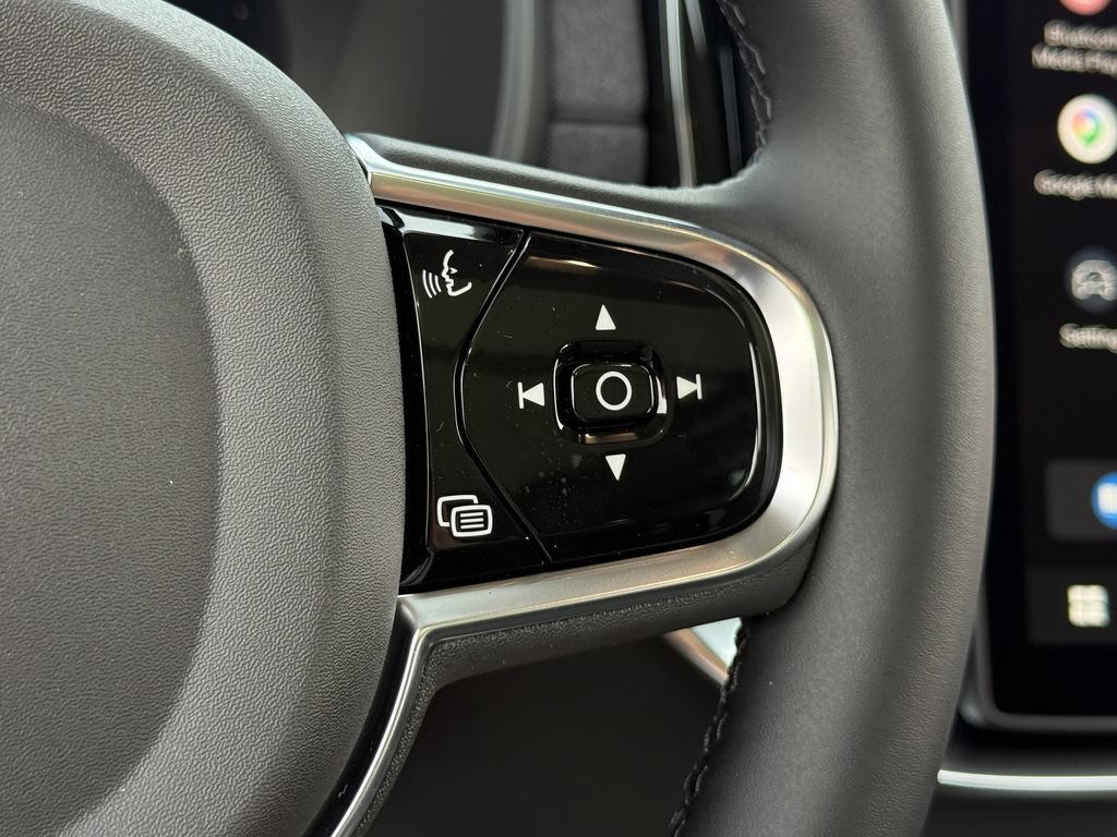 New 2026 Volvo XC90 T8 Plus AWD/4WD image 35