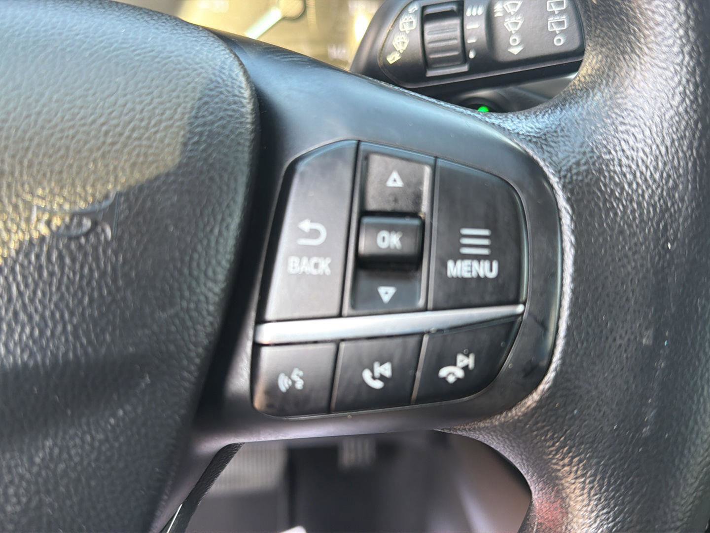 Used 2020 Ford Escape SE AWD/4WD image 19