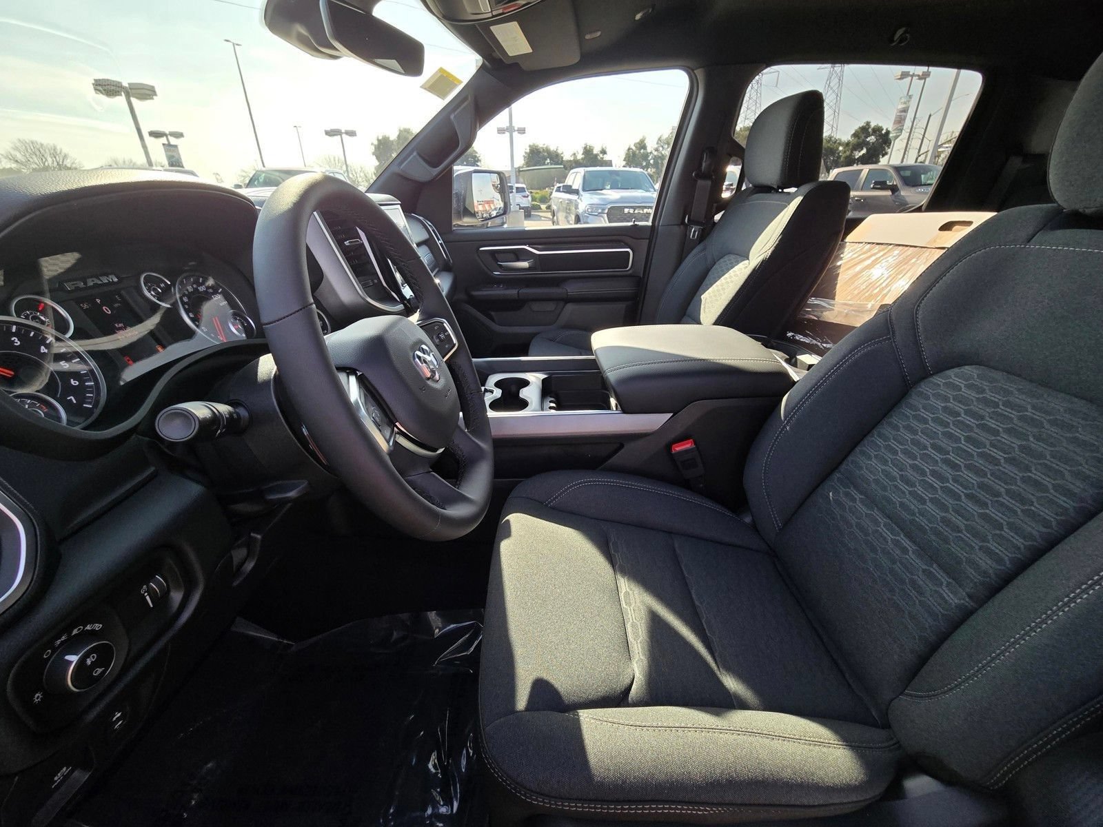New 2026 RAM 1500 Big Horn AWD/4WD image 11