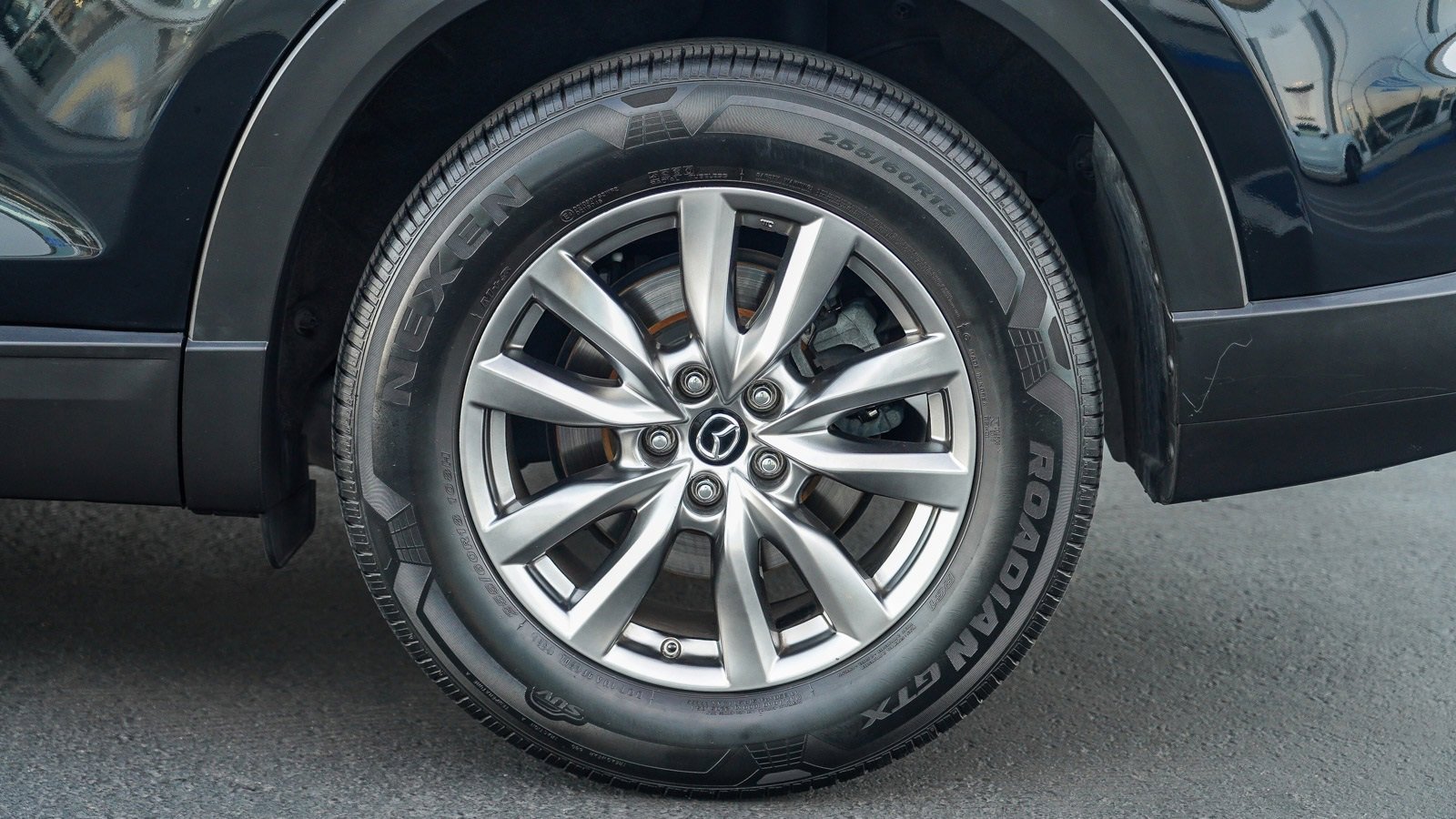 Used 2018 MAZDA CX-9 Touring image 11