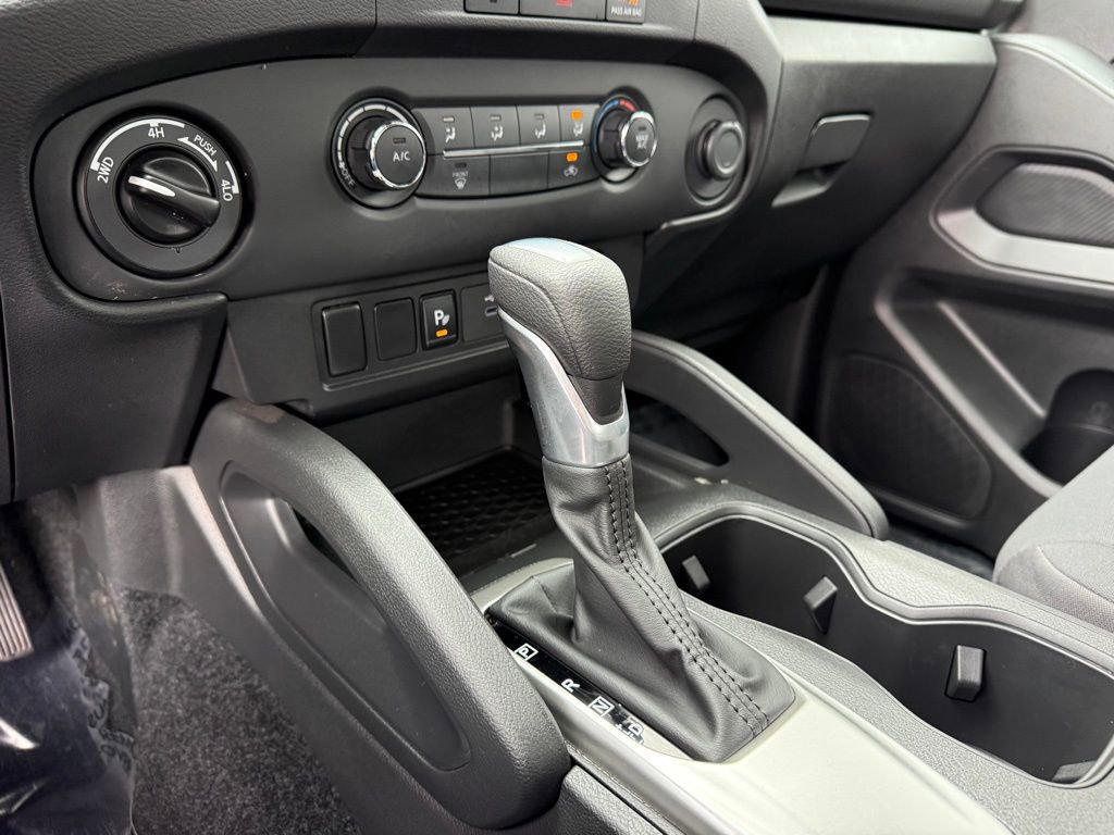 Used 2024 Nissan Frontier S w/ Technology Package image 25