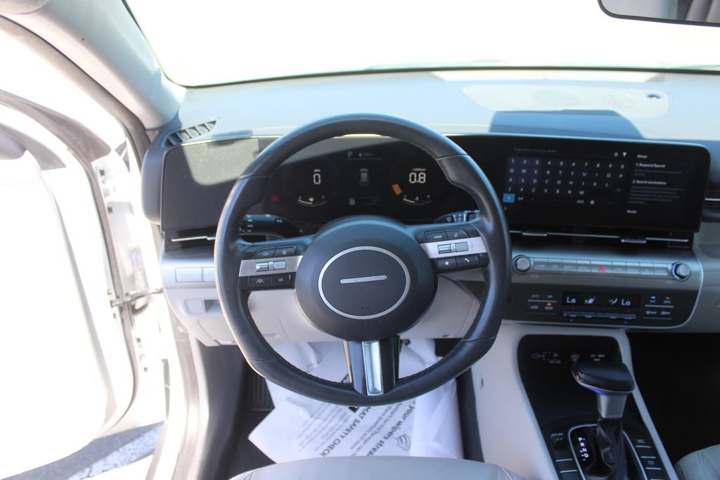 Used 2024 Hyundai Kona SEL FWD image 16