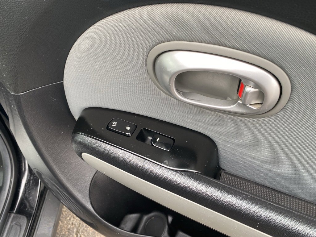 Used 2016 Kia Soul w/ Convenience Package image 13