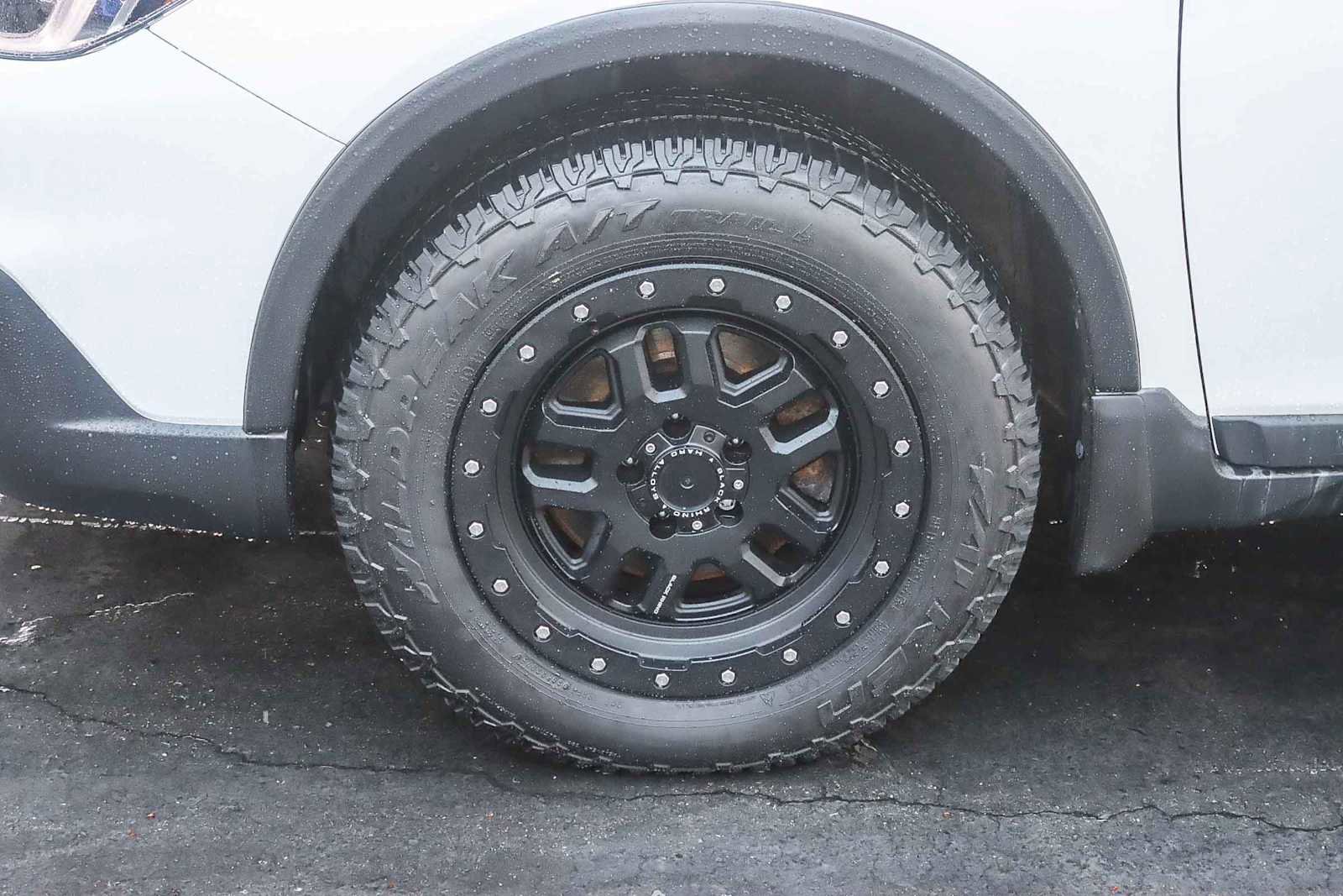 Used 2016 Subaru Outback 2.5i Limited image 9