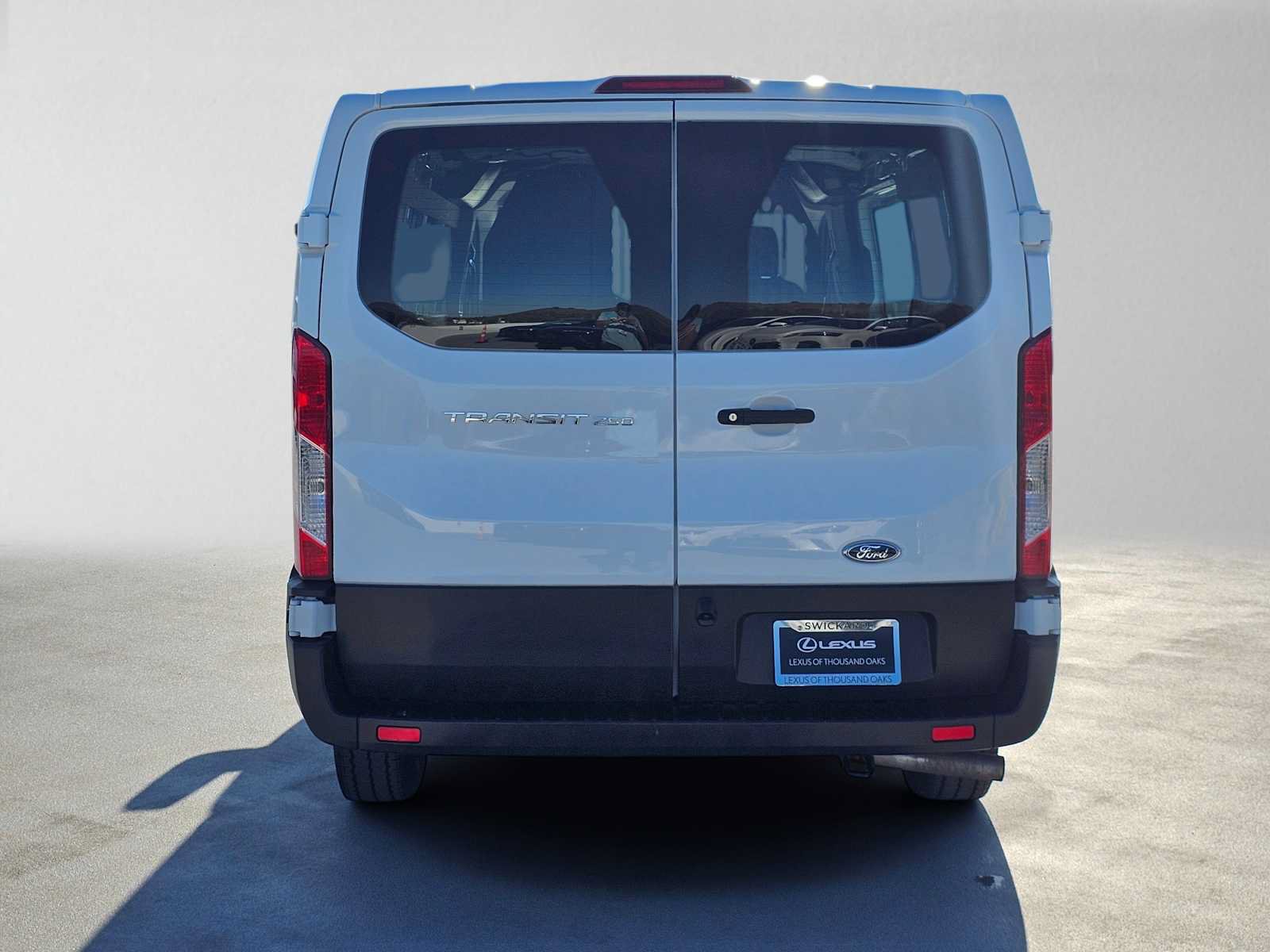 Used 2025 Ford Transit 250 Low Roof w/ Exterior Upgrade Package RWD image 4