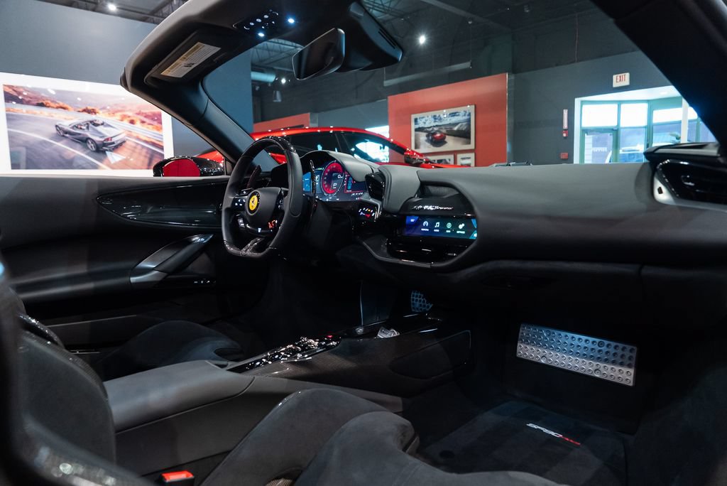Certified 2022 Ferrari SF90 Spider AWD/4WD image 40