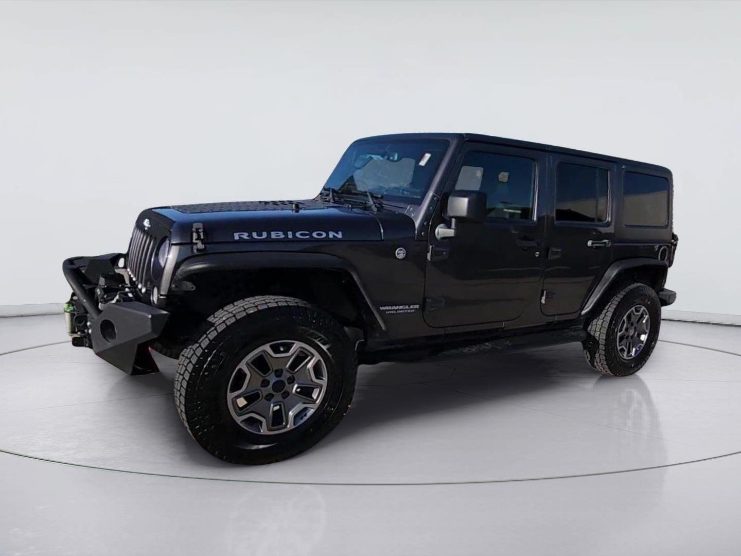 Used 2017 Jeep Wrangler Unlimited Rubicon w/ Connectivity Group AWD/4WD image 4