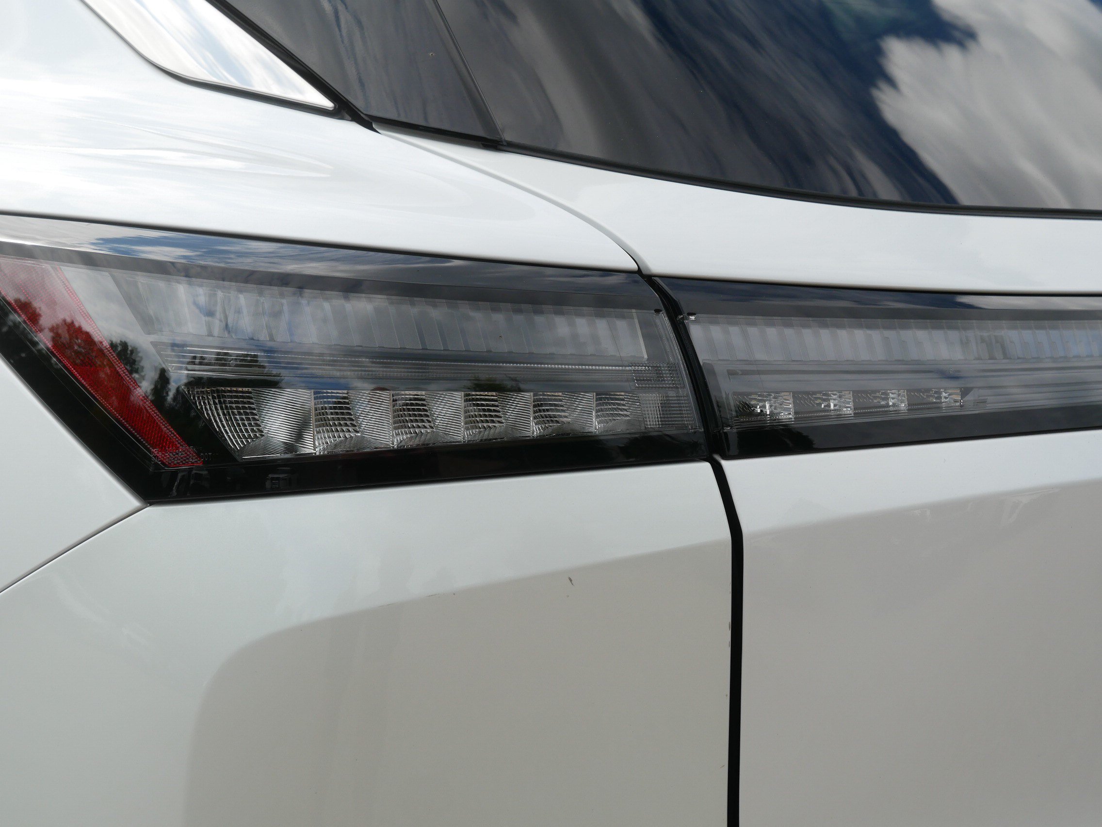 Certified 2025 Nissan Murano SL AWD/4WD image 17