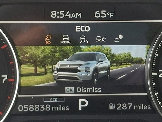 Used 2022 Mitsubishi Outlander ES image 34