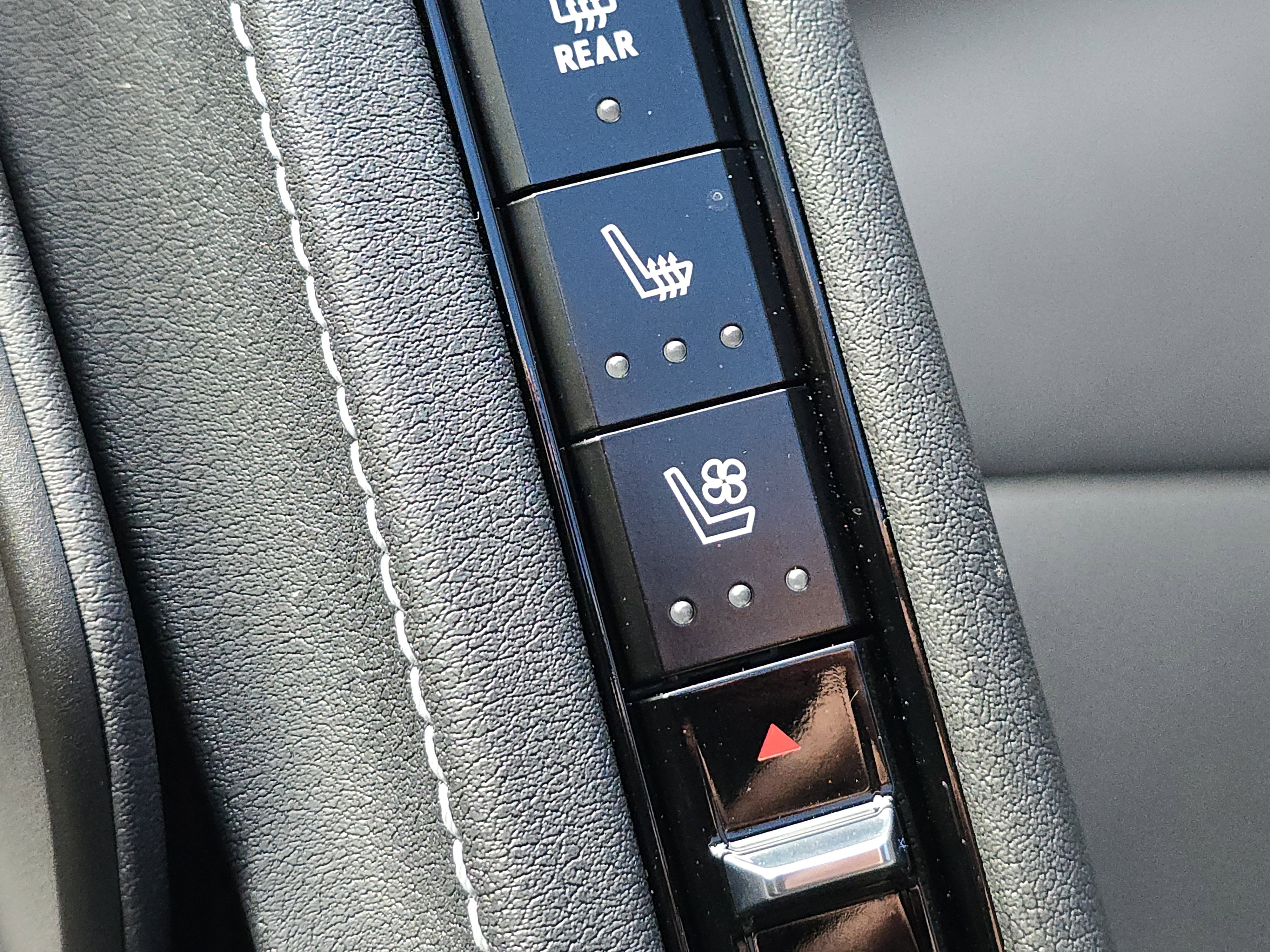 Used 2024 Chevrolet Corvette Z06 image 13