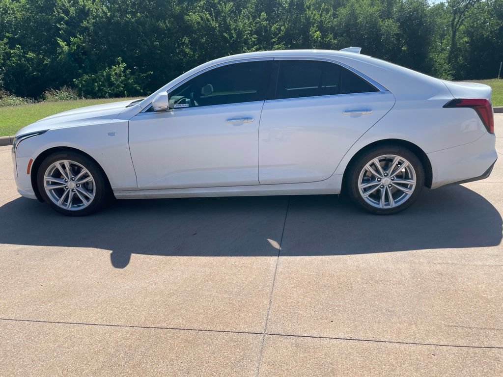 Used 2026 Cadillac CT4 Luxury RWD image 8