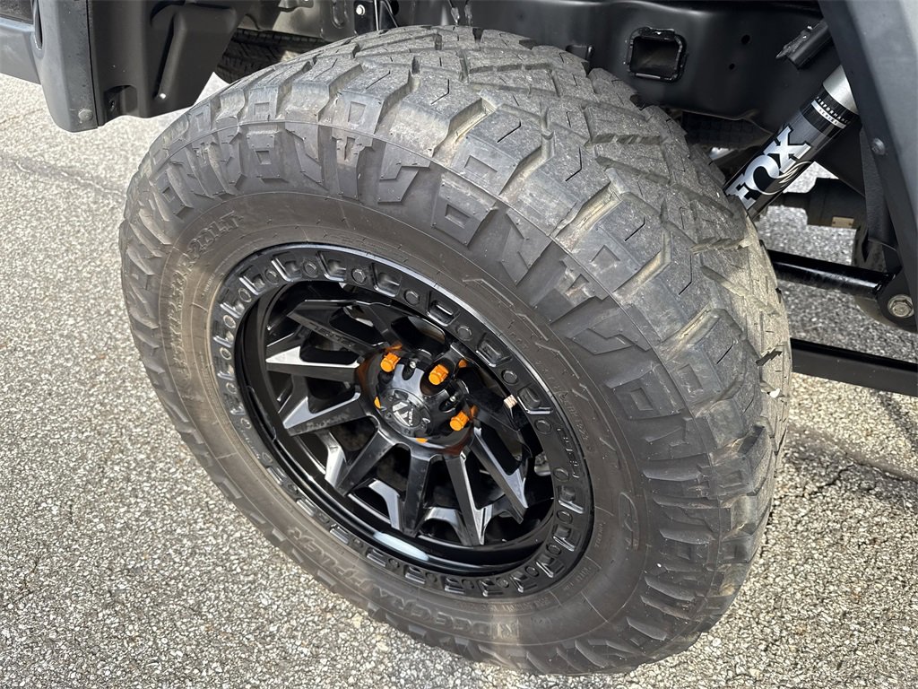 Used 2020 Jeep Gladiator Overland w/ Safety Group image 21