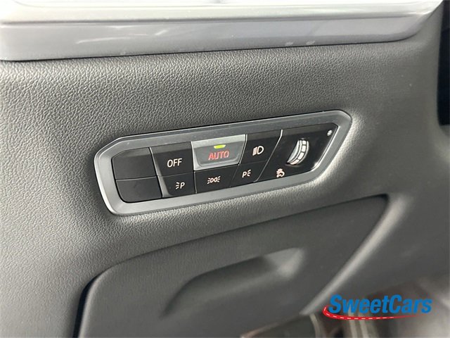 Used 2023 BMW X7 M60i w/ Executive Package image 23