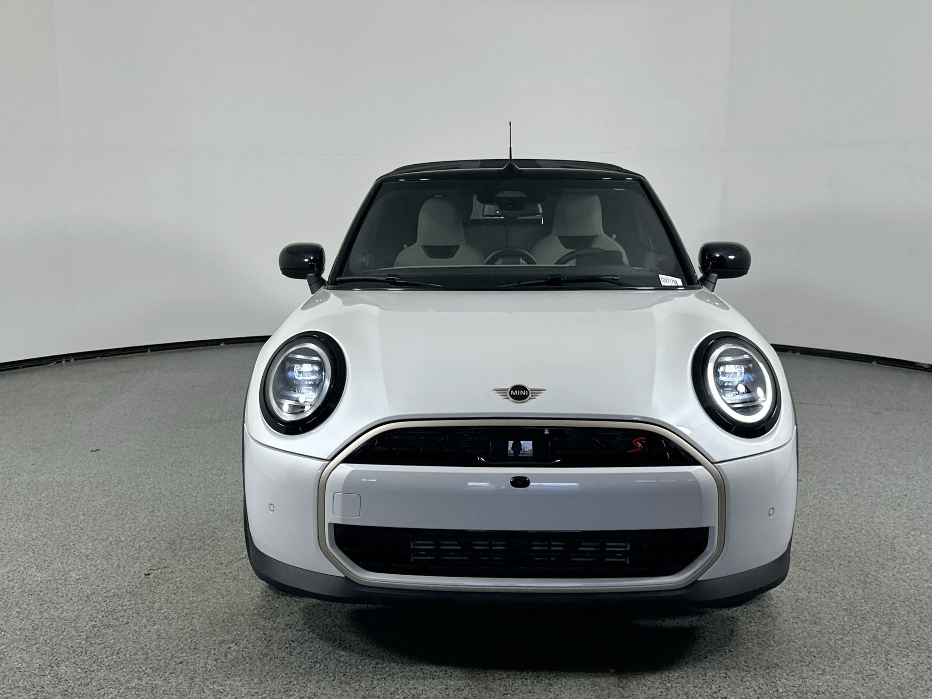 New 2026 MINI Cooper S image 2