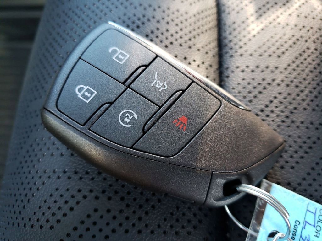 New 2026 Chevrolet Equinox LT w/ Convenience Package II image 25