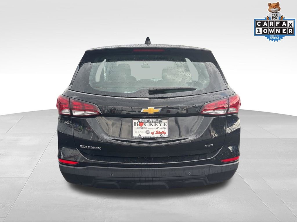 Used 2023 Chevrolet Equinox LS AWD/4WD image 4