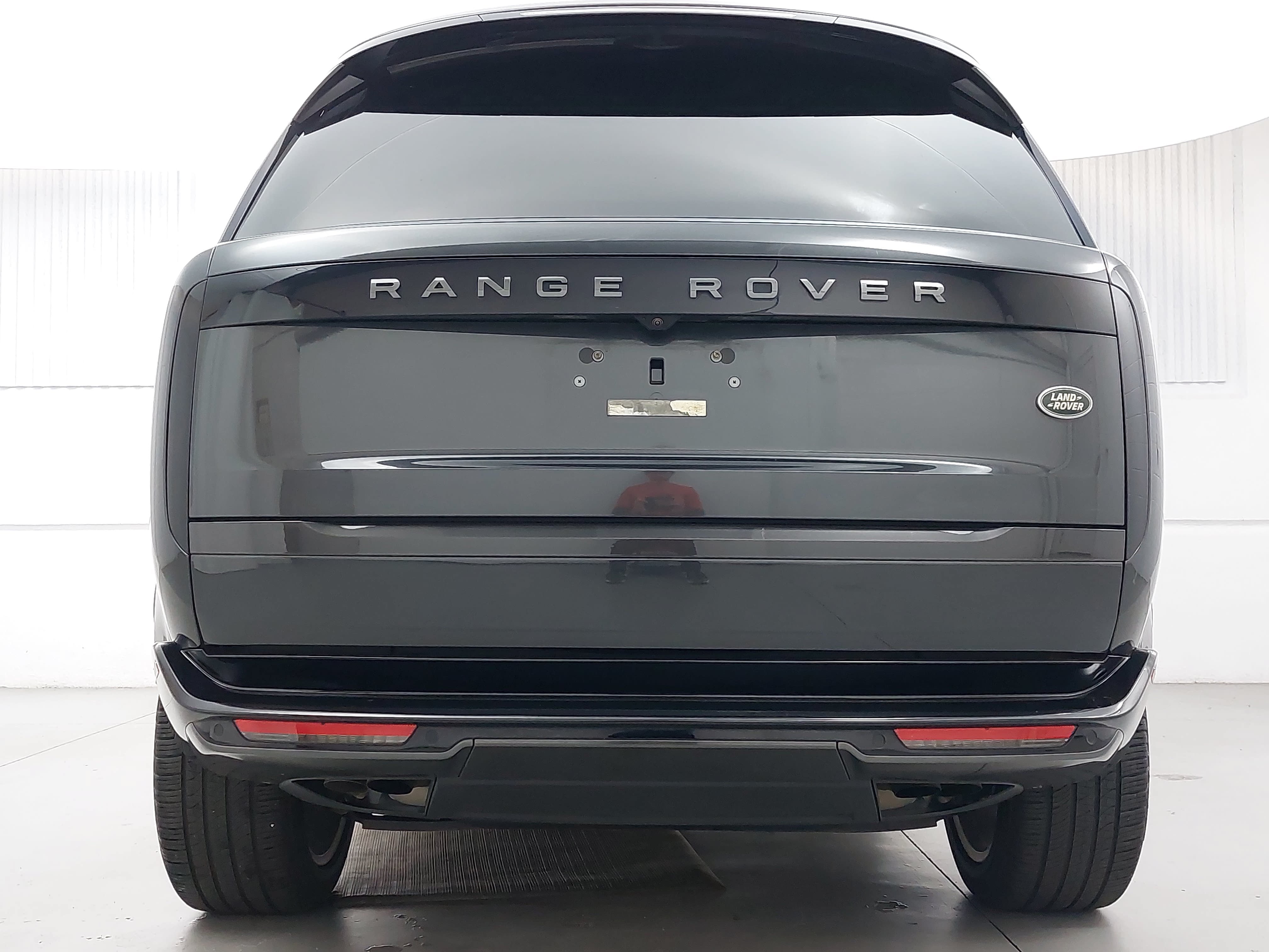 Used 2023 Land Rover Range Rover Long Wheelbase Autobiography AWD/4WD image 6
