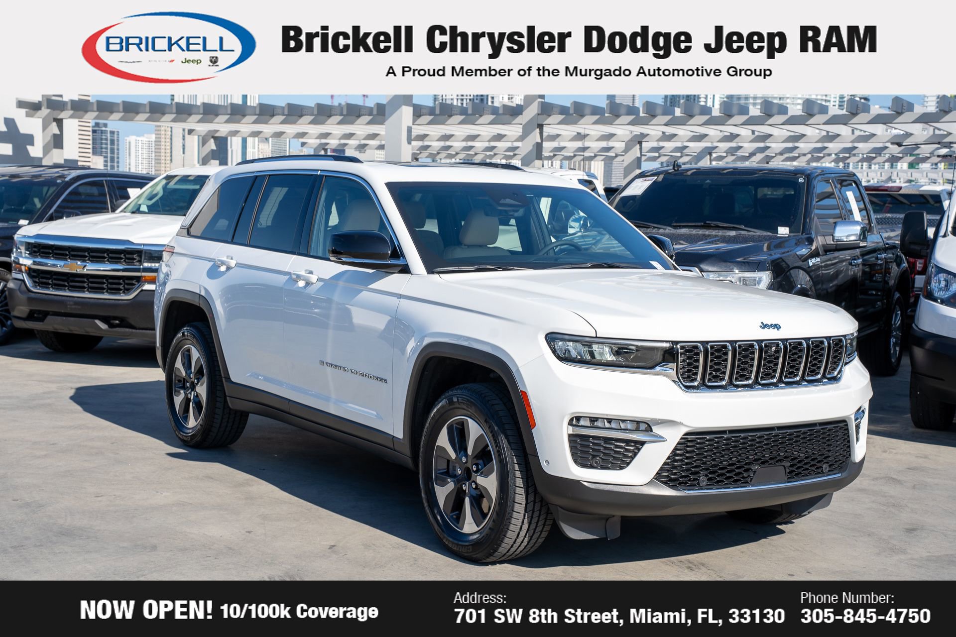 Used 2022 Jeep Grand Cherokee Limited 4xe w/ Luxury Tech Group II image 3