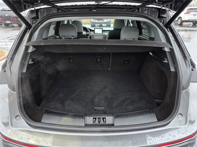 Used 2021 Lincoln Corsair Reserve w/ Sport Package image 8