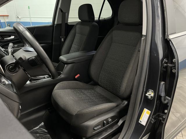 Used 2023 Chevrolet Equinox LT image 4