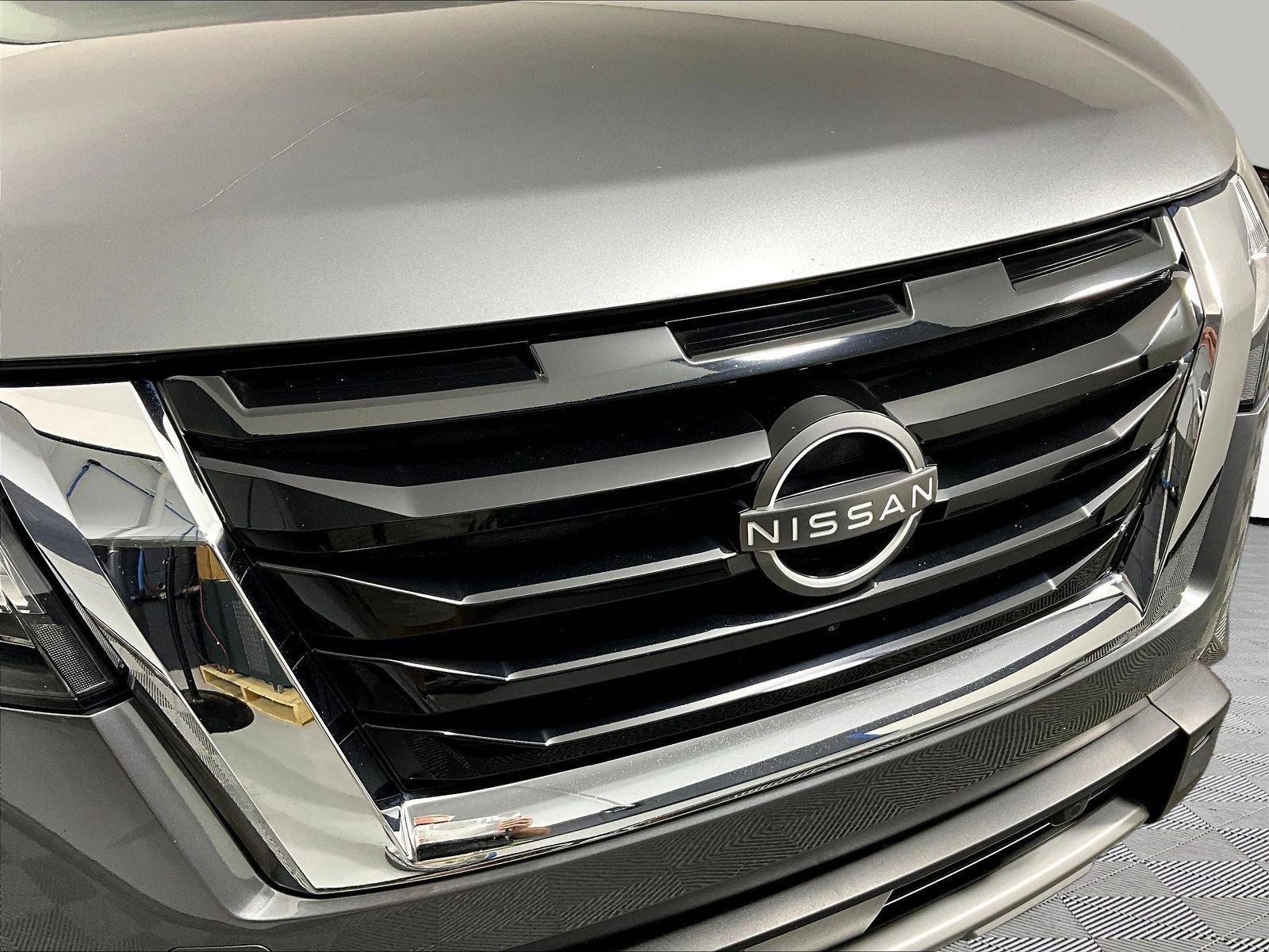 Certified 2022 Nissan Pathfinder Platinum AWD/4WD image 34