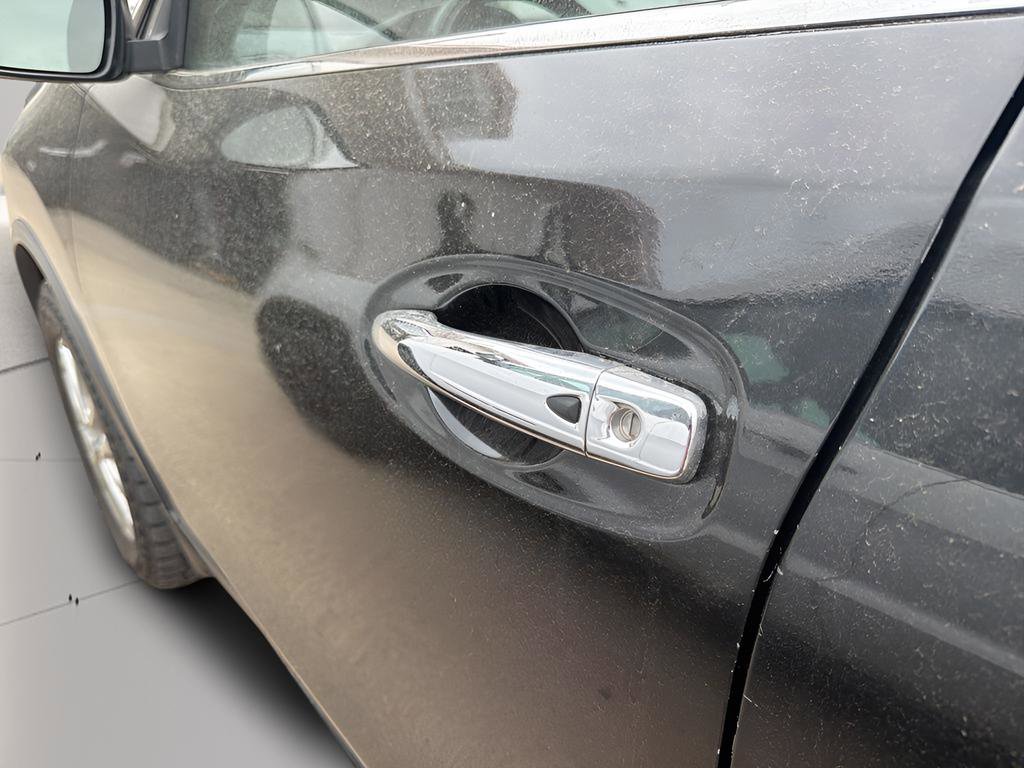 Used 2018 Nissan Rogue SV image 6