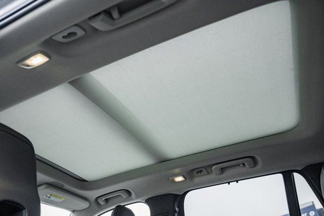 New 2026 Volvo XC90 B6 Ultra w/ Protection Package image 34
