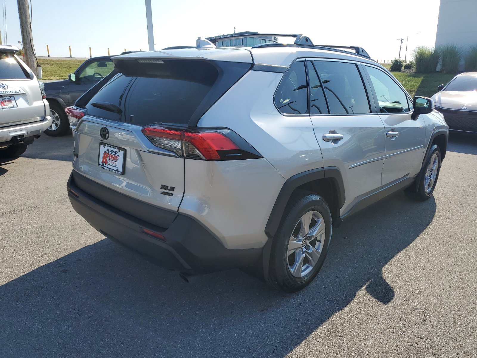 Certified 2025 Toyota RAV4 XLE w/ Convenience Package AWD/4WD image 4