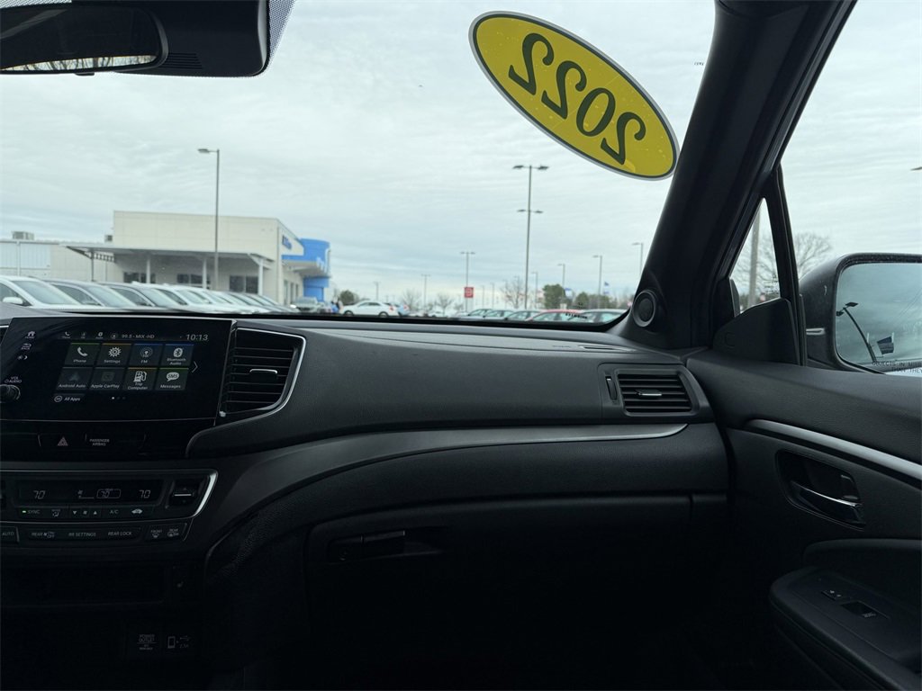 Used 2022 Honda Pilot Sport image 25