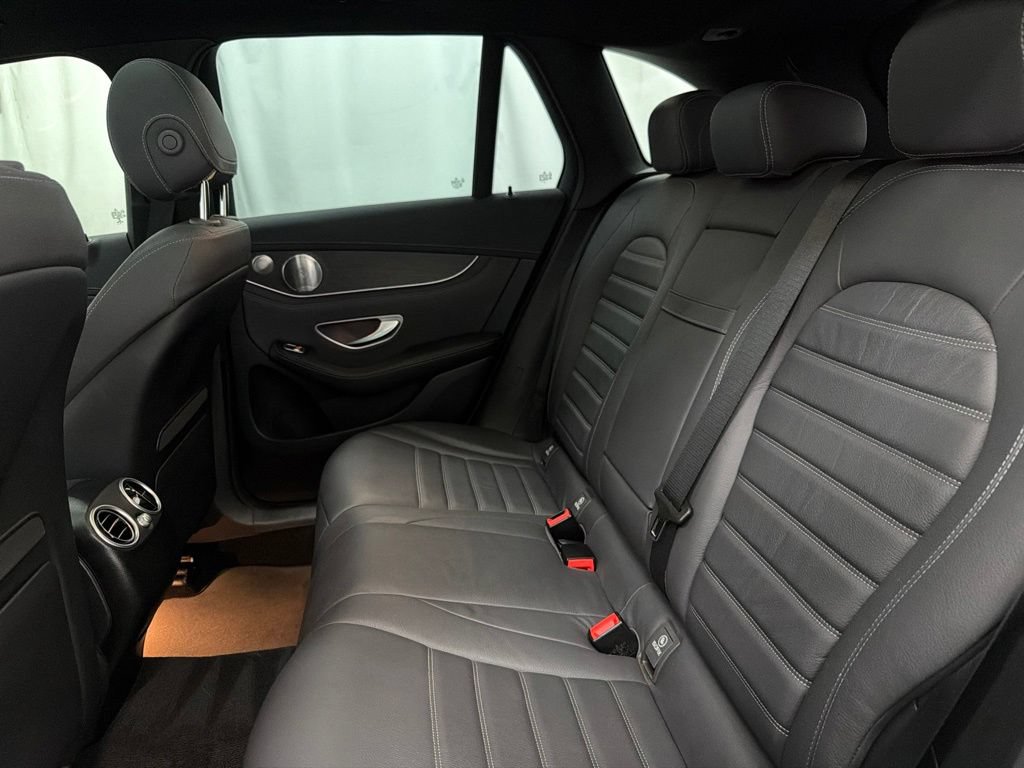Used 2021 Mercedes-Benz GLC 43 AMG 4MATIC image 23
