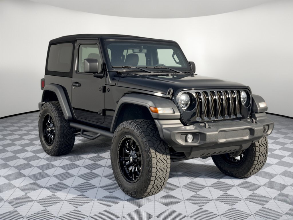Used 2023 Jeep Wrangler Sport AWD/4WD image 7