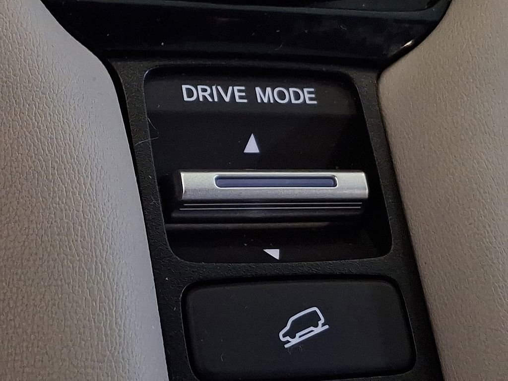 Used 2024 Honda HR-V LX image 27