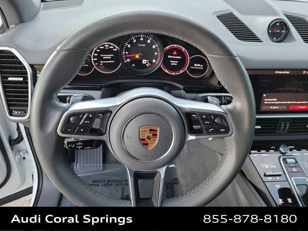 Used 2021 Porsche Cayenne image 23
