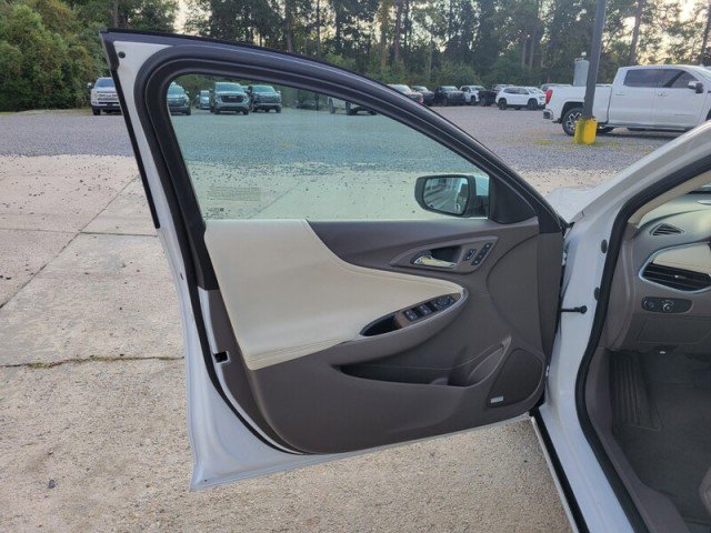 Used 2024 Chevrolet Malibu LT image 12