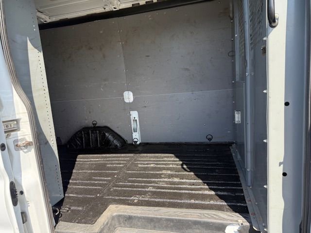 Used 2017 Ford Transit 350 Base image 28