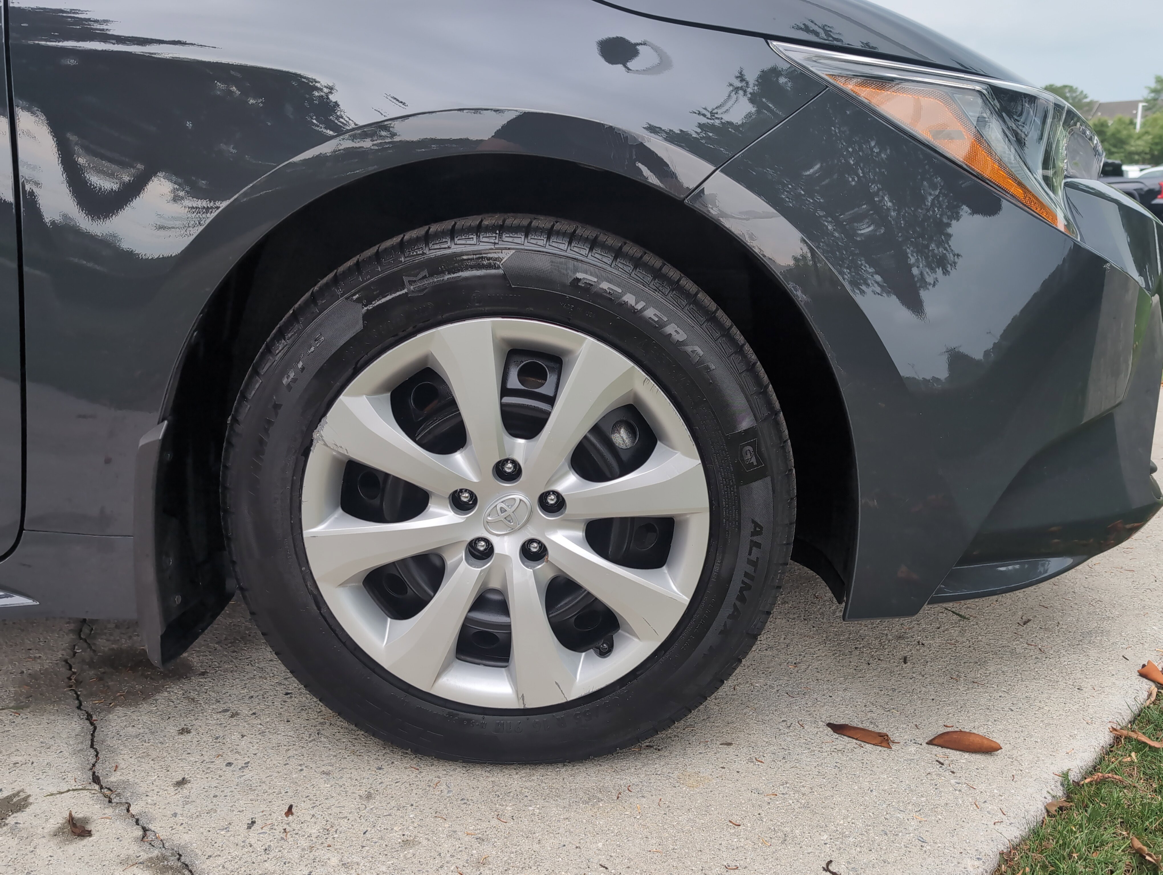 Certified 2024 Toyota Corolla LE FWD image 13