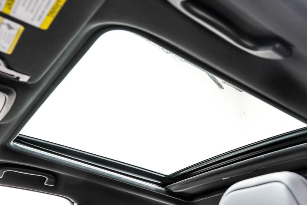 Used 2025 Subaru Forester Limited image 19