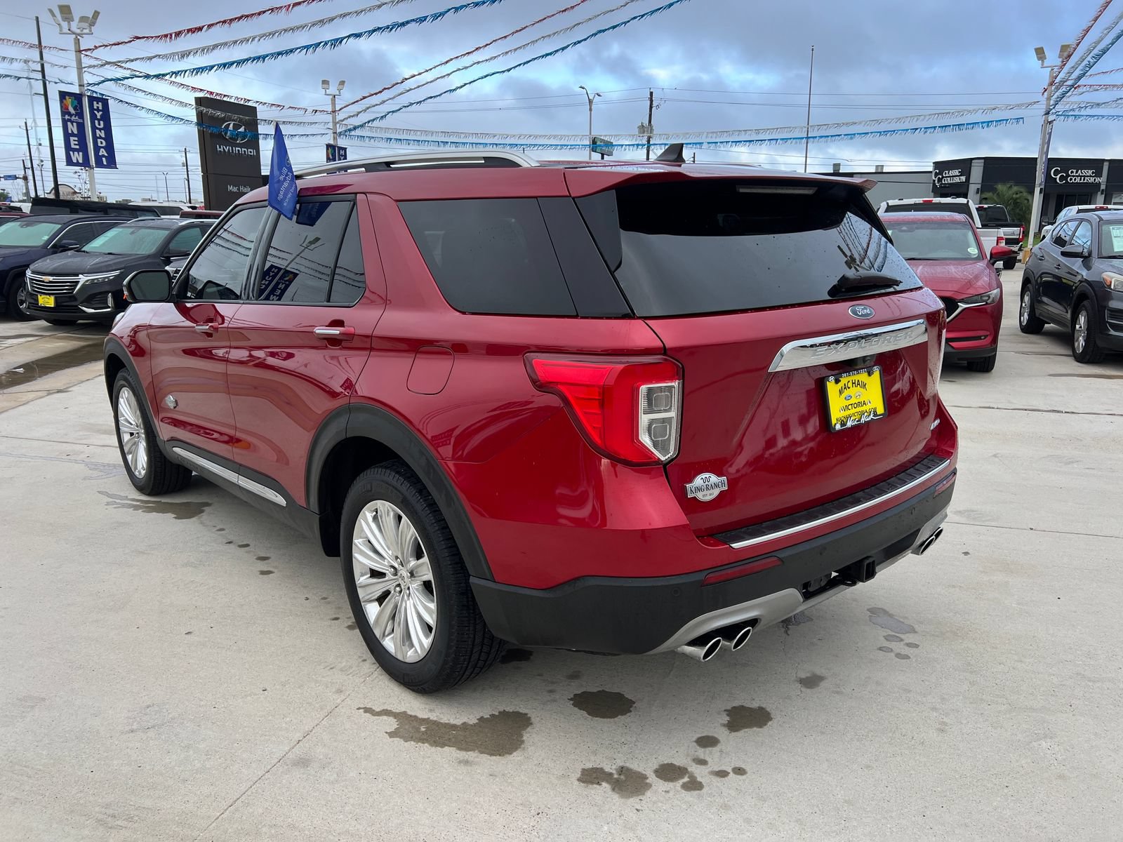 Certified 2024 Ford Explorer King Ranch w/ Technology Package AWD/4WD image 5