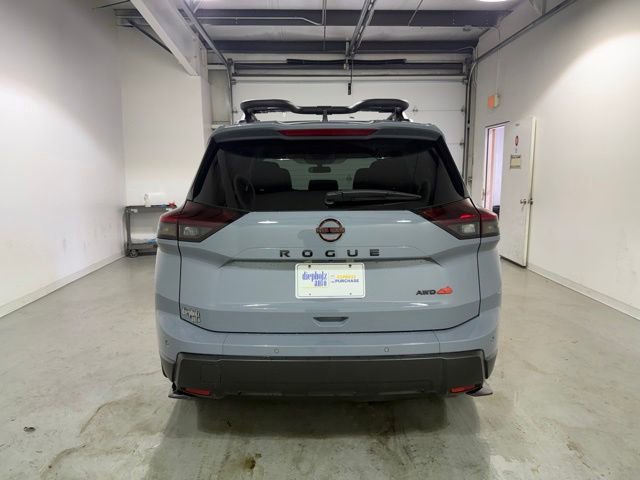 Used 2026 Nissan Rogue SV AWD/4WD image 6