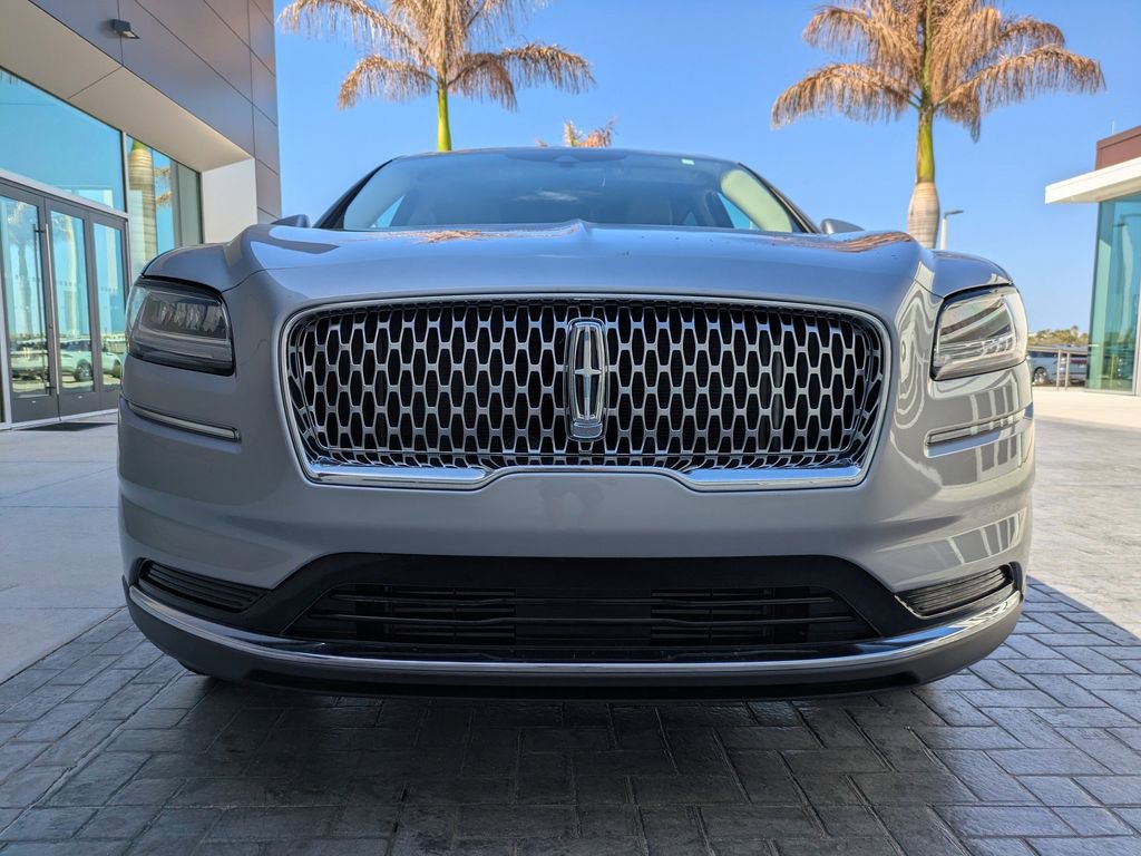 Used 2021 Lincoln Nautilus AWD w/ Equipment Group 101A image 10